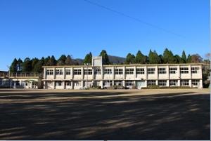旧大中尾小学校の写真