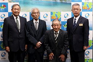 宮川次男さん寺田一徳さん竹之内勝男さん（写真左から）